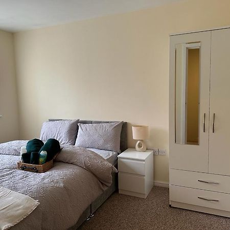 Rooms 7 Minutes From Etihad แมนเชสเตอร์ ภายนอก รูปภาพ